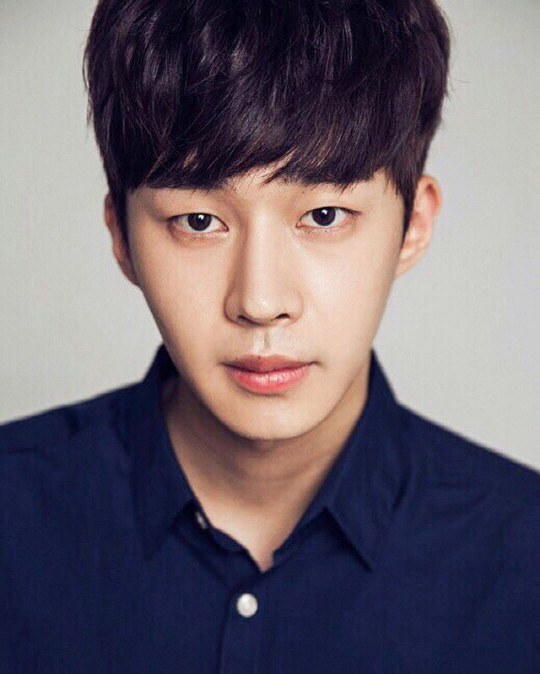 武镇圣 Jin-seong Wu照片