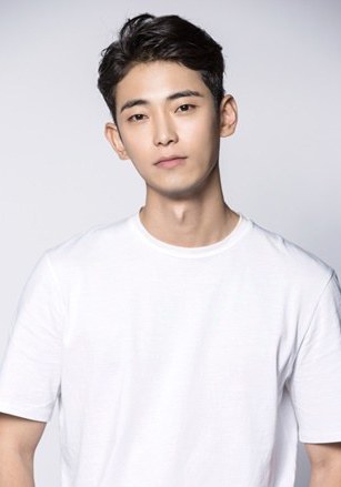 金知雄 Kim Ji-woong照片