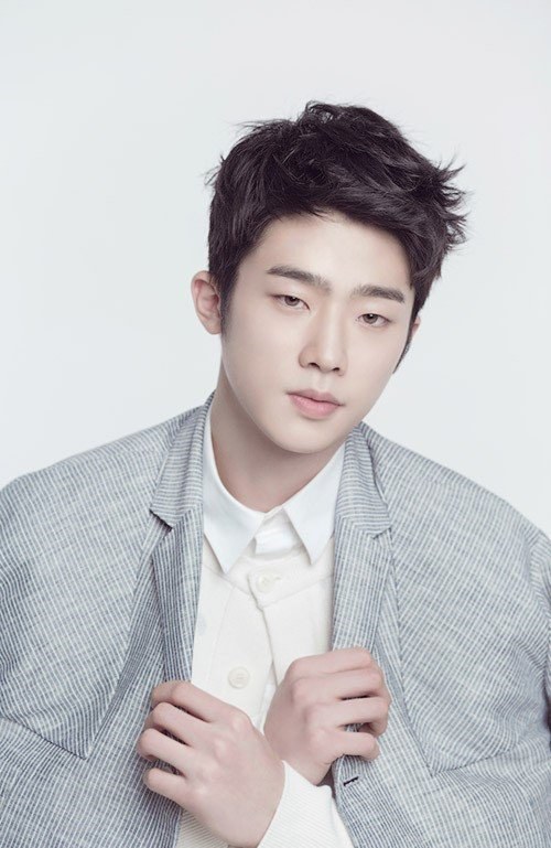 张义秀 Eui-soo Jang照片