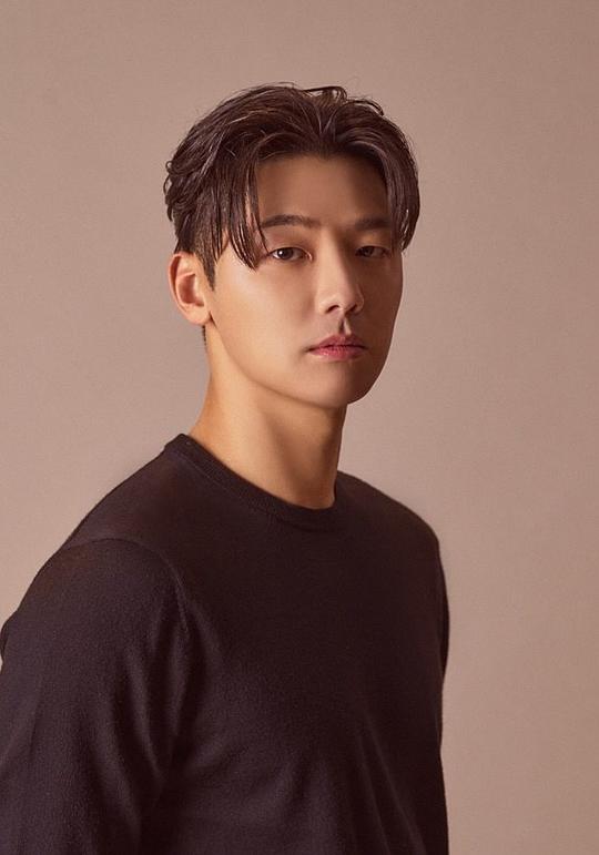 姜敏赫 Min-Hyuk Kang照片