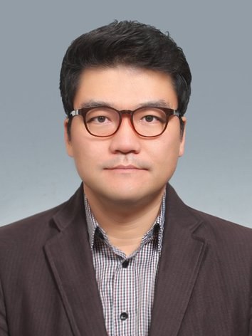 金正旭 Jung-wook Kim照片