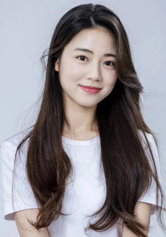 李佳妍 Gayeon Lee照片