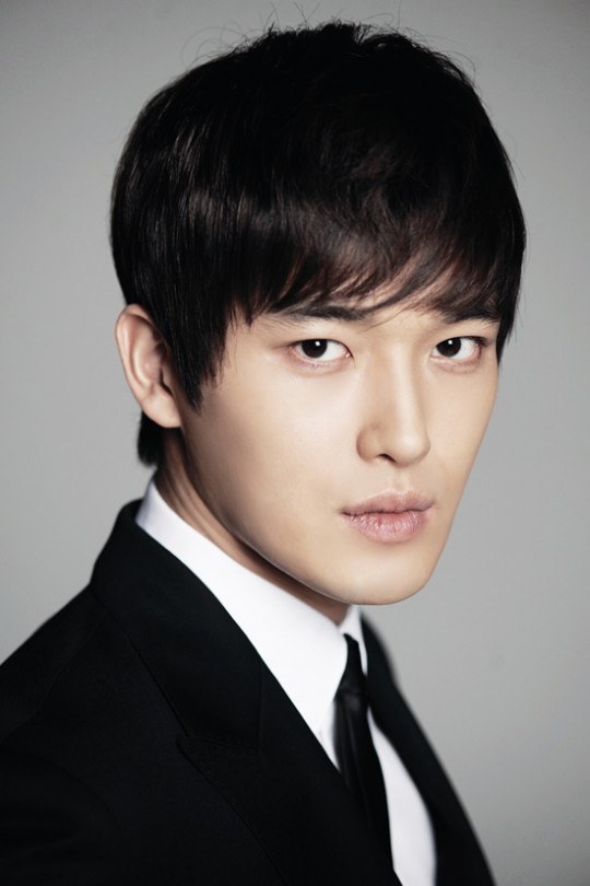 郭熙圣 Hee-sung Kwak照片