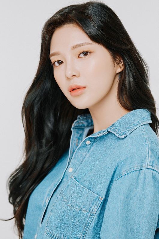 赵笑珍 So-Jin Jo照片