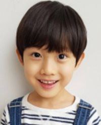 吴韩杰 Han-gyeol Oh照片