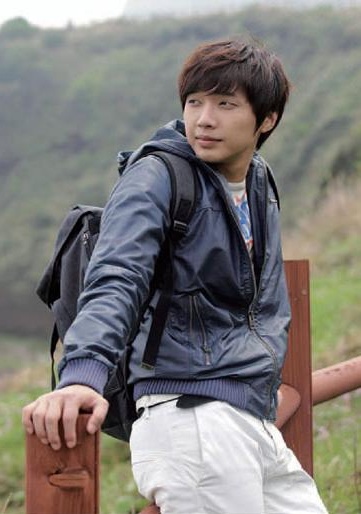 池贤宇 Hyun-Woo Ji照片