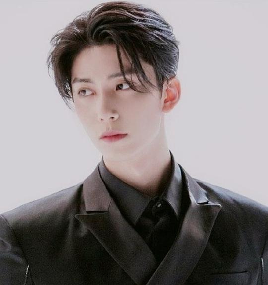 金辉映 Hwi-young Kim照片