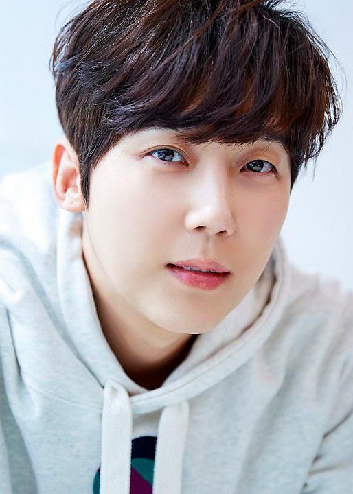 尹仲勋 Jong-hoon Yoon照片