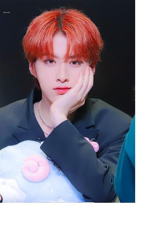 孙东柱 Dong-Ju Son照片