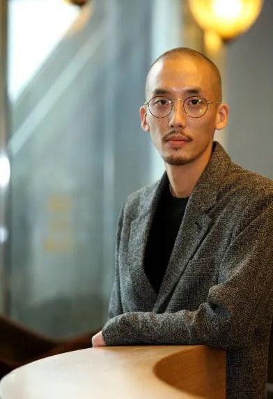 曹英俊 Young-jun Cho照片