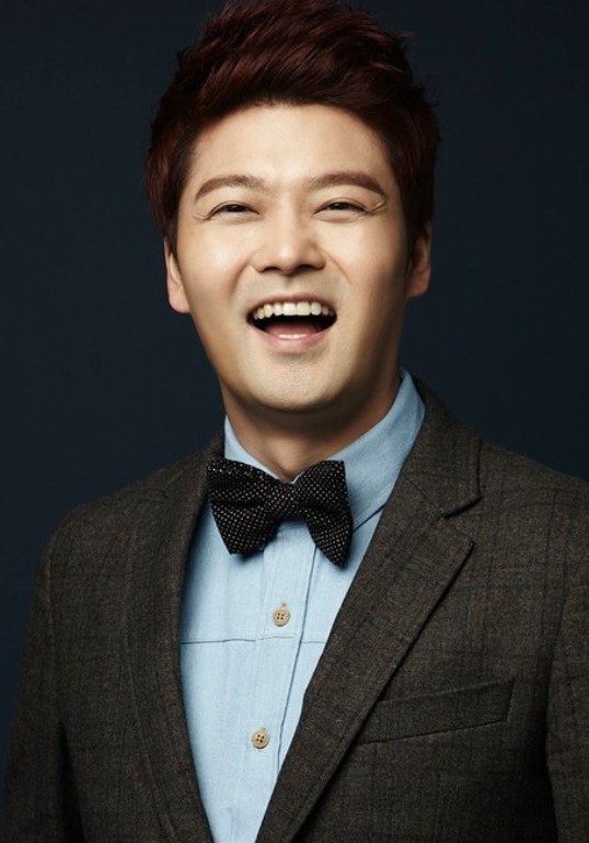 全炫茂 Jeon Hyeon-moo照片