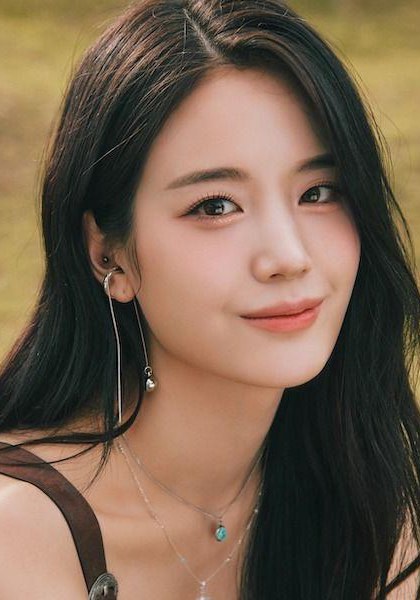 张圭悧 Gyuri Jang照片