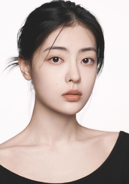 裴康熙 Gang-hee Bae照片