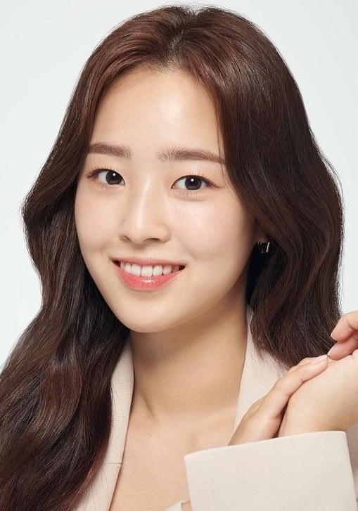 崔艺彬 Ye-bin Choi照片