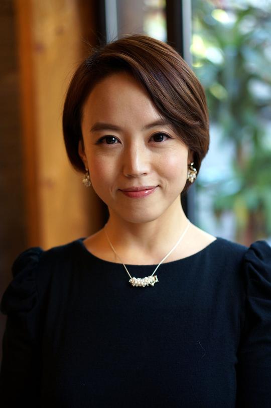 李惠银 Hae-eun Lee照片