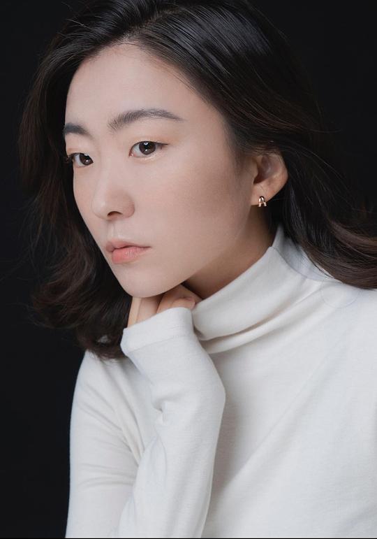朴佳英 Park Ga-young照片