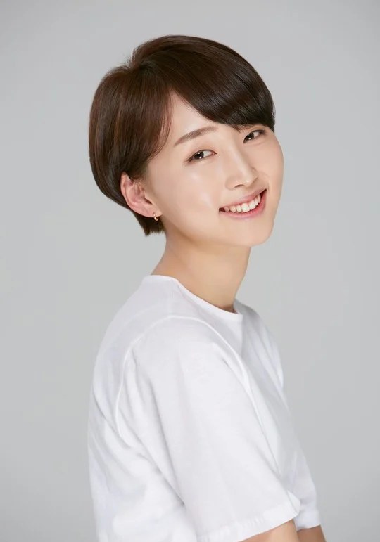 罗爱珍 Ae-jin Na照片