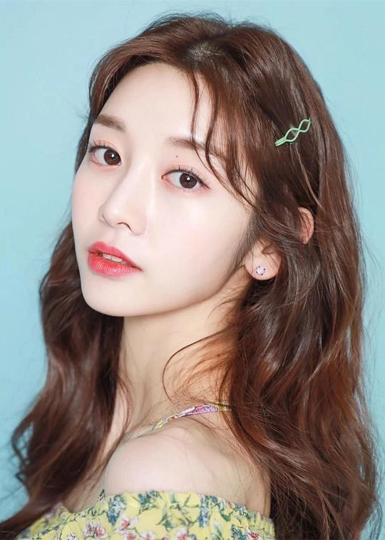 崔裴英 Bae-yeong Choi照片