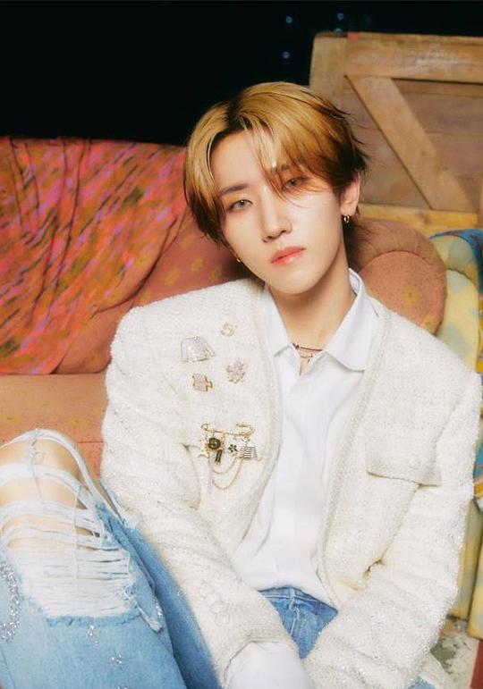 白洁 Baek Gyeol照片