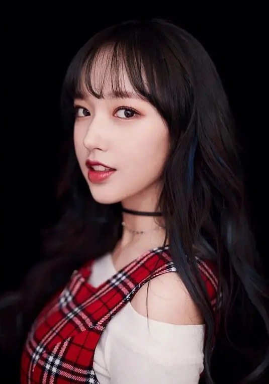 程潇 Xiao Cheng照片