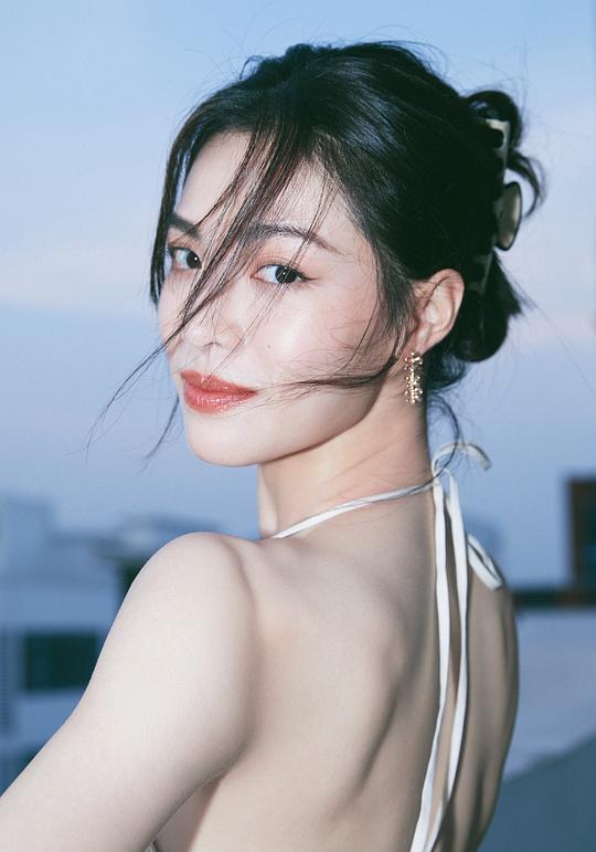 钟楚曦 Elaine Zhong照片