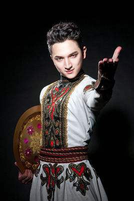 玉米提 Umut照片