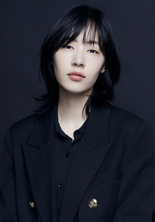 孔成夏 Kong Seong Ha照片