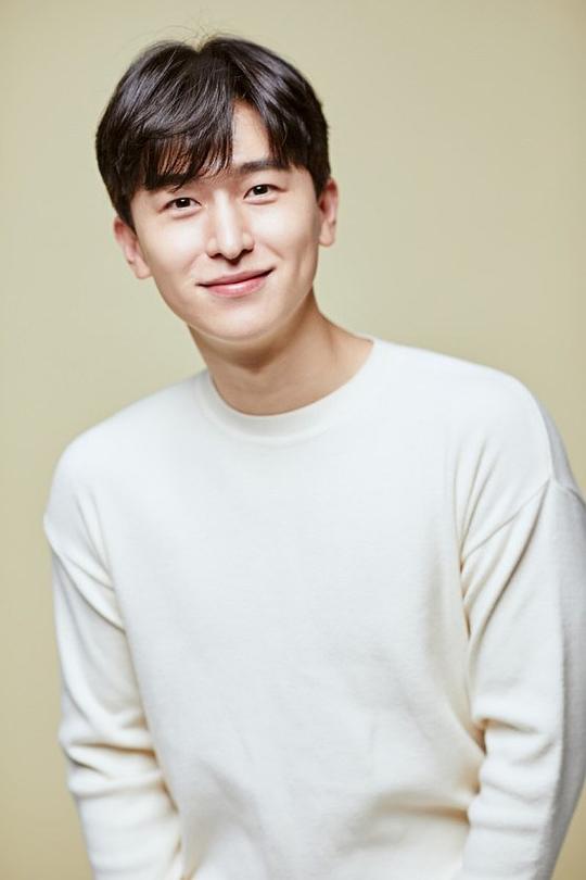 权永敏 Young-min Kwon照片