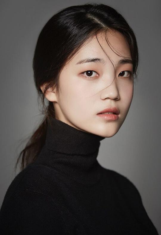 方艺仁 Bang Yein照片