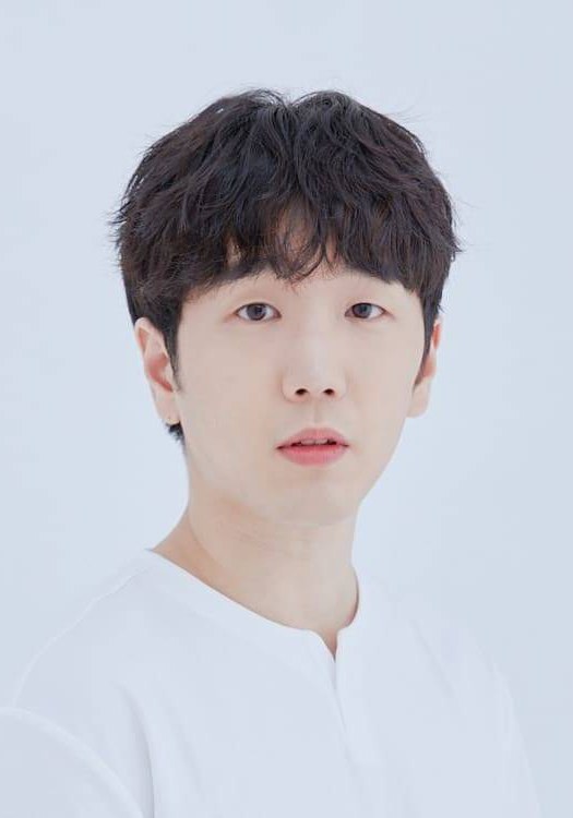 金大允 Kim Dae-yoon照片