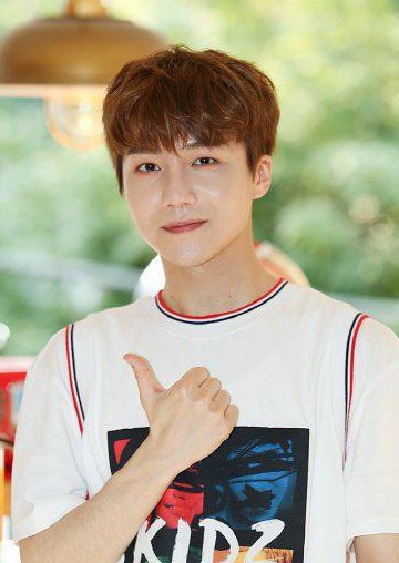 赵珍虎 Jo Jin Ho照片