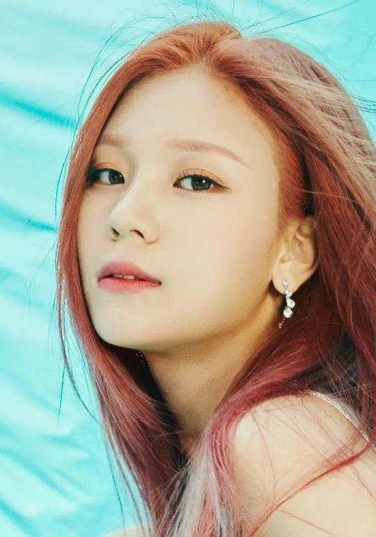 金艺源 Kim Ye Won照片