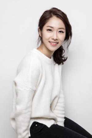 申允贞 Shin Yoon Jung照片