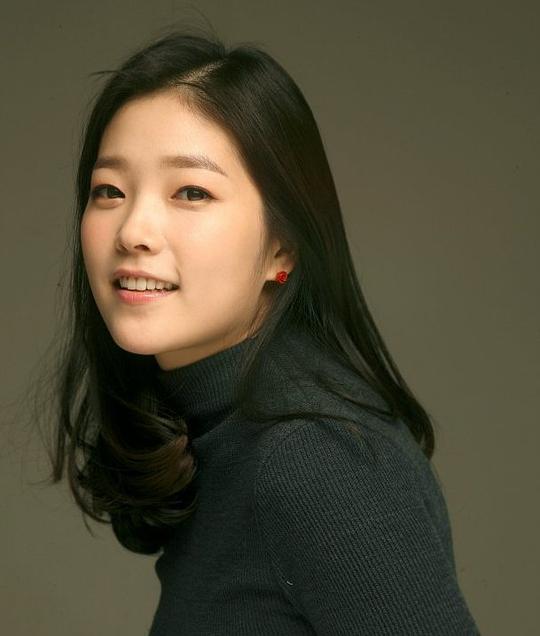 李新星 Sae-byeol Lee照片