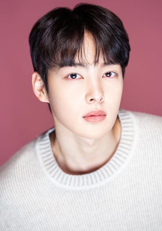 金珉基 Min-ki Kim照片