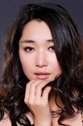 王译唯 Yiwei Wang照片