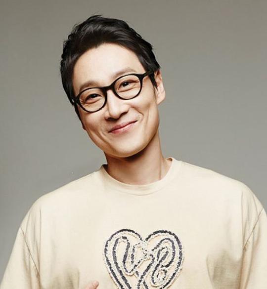 李辉宰 Hui-jae Lee照片