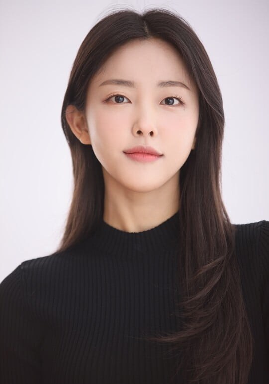 洪瑞熙 Hong Seo Hee照片