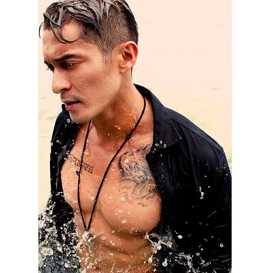 米勒·可汗 Miller Khan照片