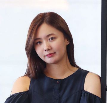 李艺贤 Ye-hyun Lee照片