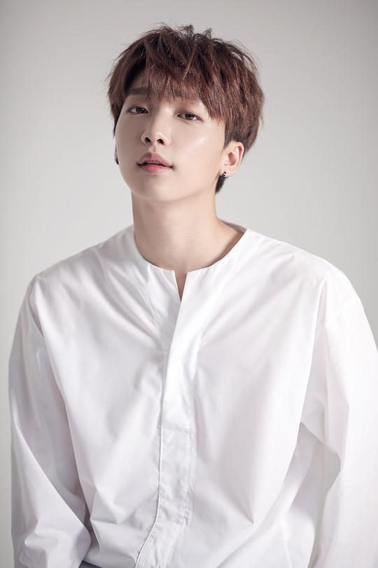 郑世云 Jeong Se Woon照片