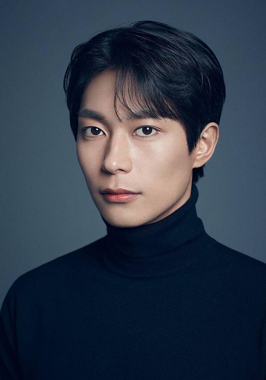 熙俊 Hee Jun照片