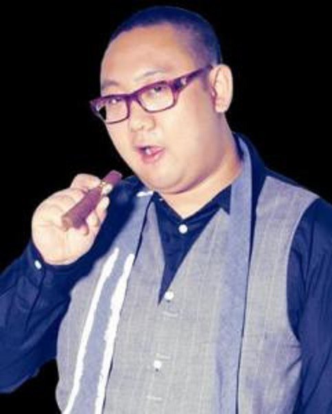 周周 Zhou Zhou照片