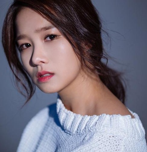 赵秀荷 Soo-ha Jo照片