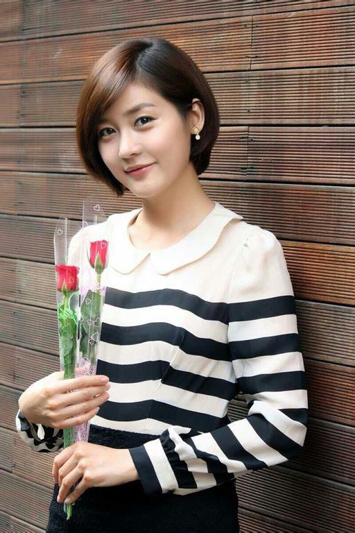 成宥利 Yu-ri Sung照片