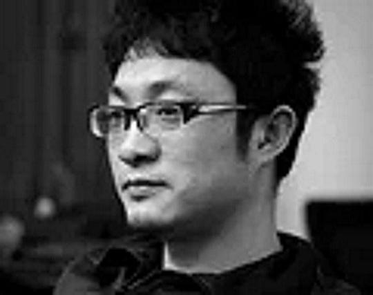 佟亦坚 Yijian Tong照片