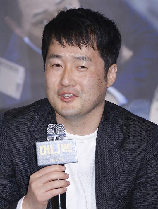 许俊亨 Heo Joon-hyeong照片