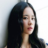 闵智吴 민지오照片