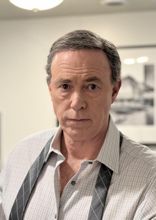 迈克尔·加斯顿 Michael Gaston照片