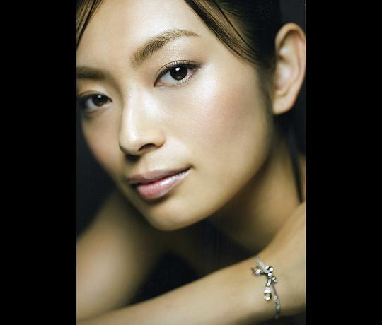 鱼谷佳苗 Kanae Uotani照片